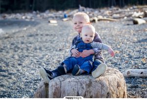 <strong>Ethan and Mason</strong> ∙ <a href="/ethan-and-mason/">click here for the full story</a>